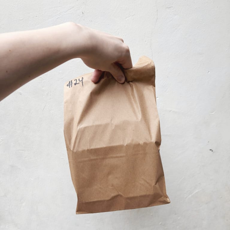 Convenient Pickup and Delivery Options for American Breakfast and Sandwiches