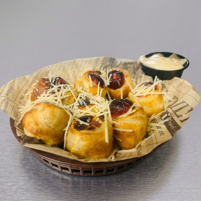 Cheesy Hogs in a Blanket.